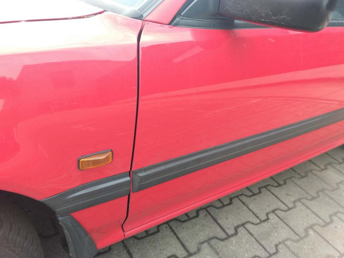 Honda Civic EC8 original Tür vorn links Rot 3-Türer Bj.1991